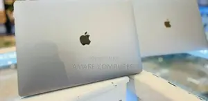 New Laptop Apple MacBook Pro 2018 32GB Intel Core I9 SSD 1T