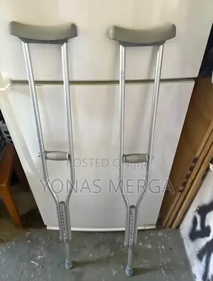 Aluminum Crutch Adult 1 Pair G91-214-8h 5’1”-5’9”Crutches