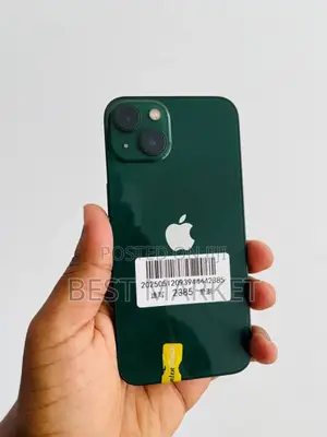 New Apple iPhone 13 128 GB Green