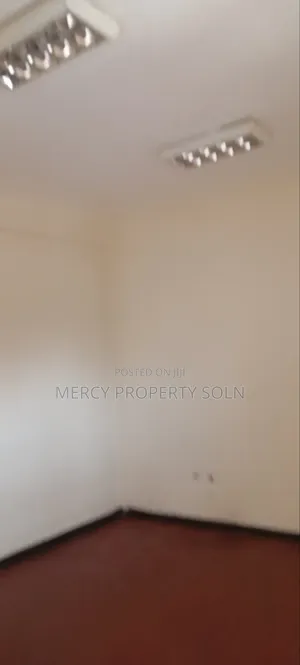Warehouse for Sale in Bole Area የሚሸጥ መጋዘን ቦሌ አከባቢ
