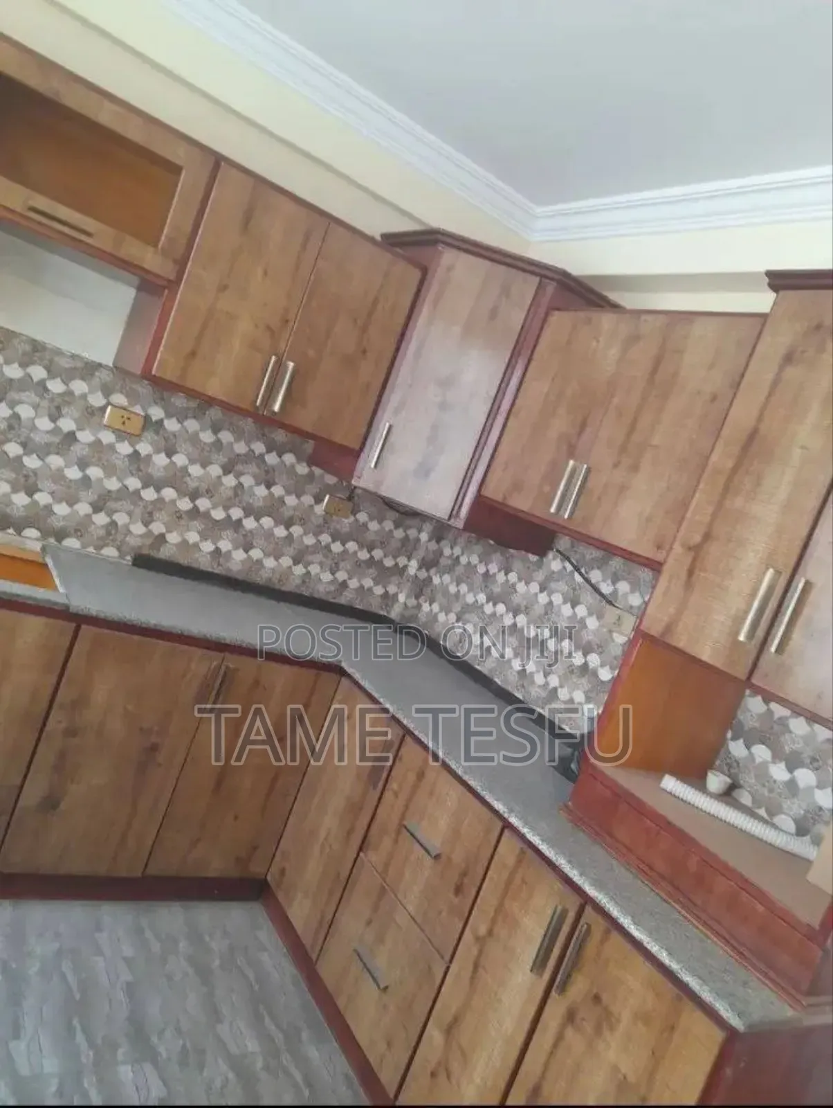 Furnished 5bdrm House in Figa, Bole for sale