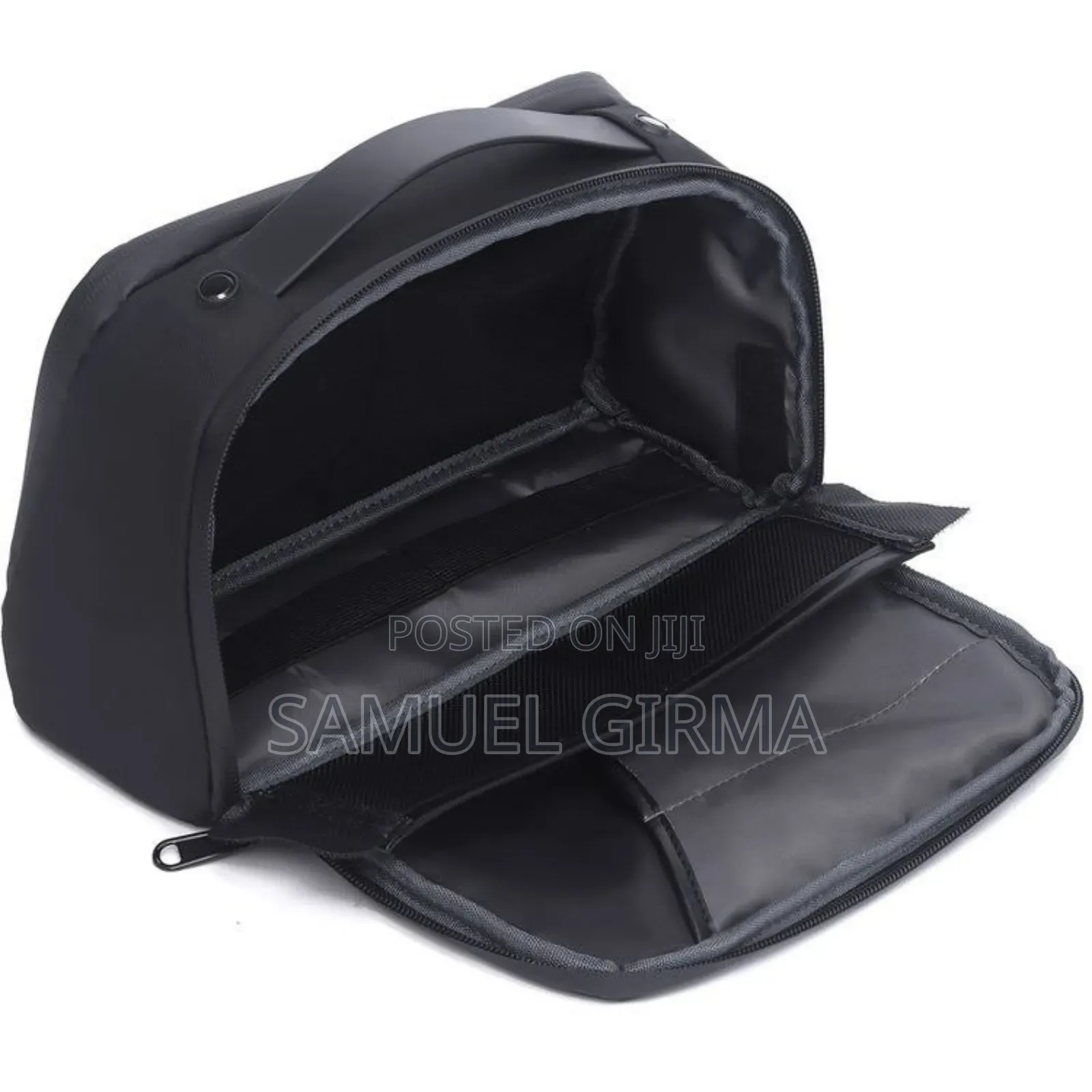 Levelo Oslo Pouch Toiletry Bag
 High-Quality