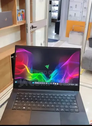 New Laptop Razer Blade 32GB Intel Core I7 SSD 1T