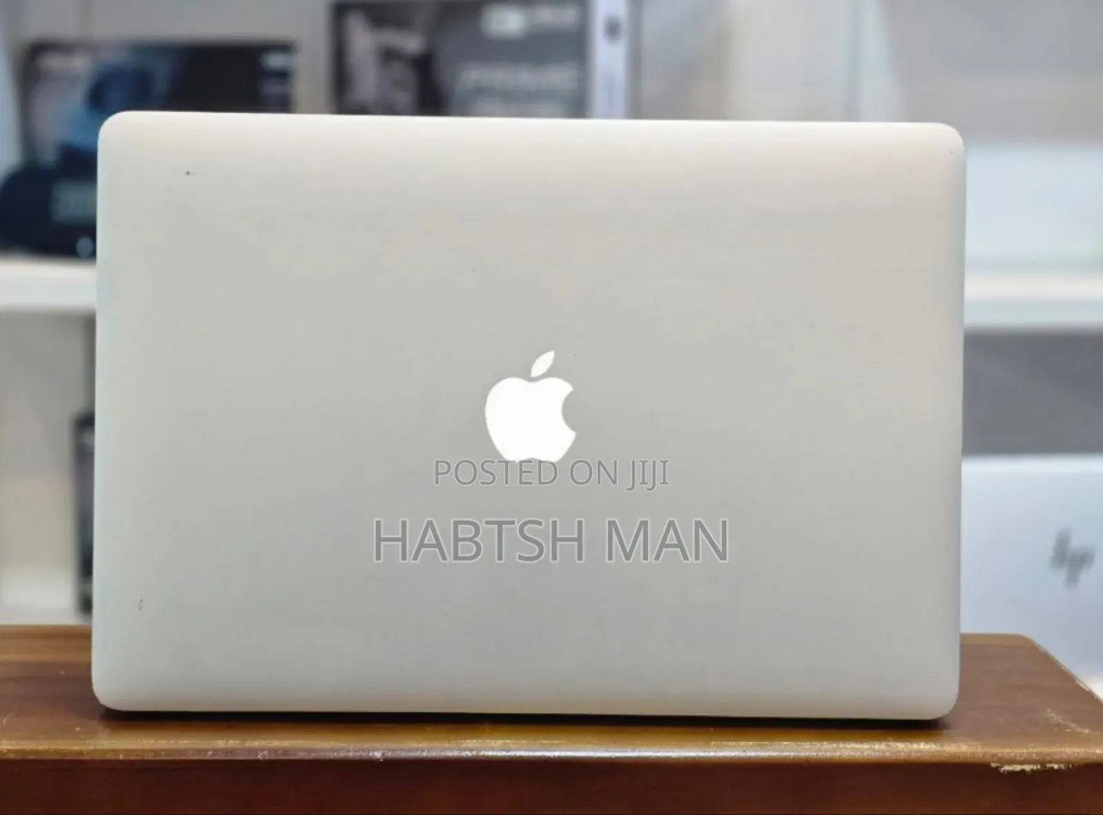 New Laptop Apple MacBook Pro 2015 16GB Intel Core I7 SSD 256GB