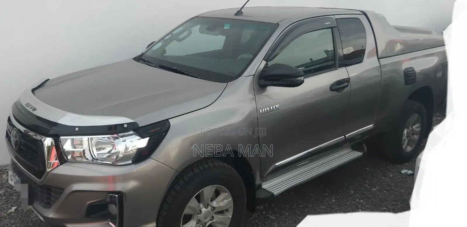 Toyota Hilux 2019 Gray