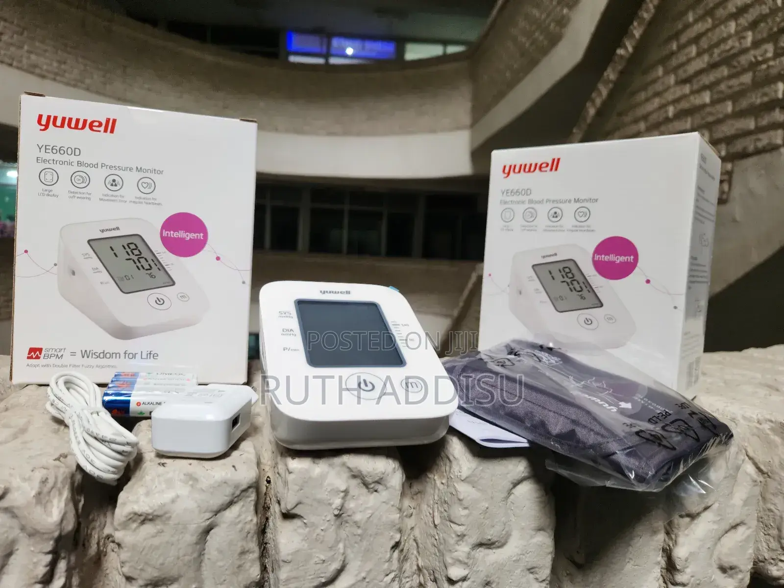 Digital Blood Pressuer Monitor起初medical Bp Monitor去玩bp