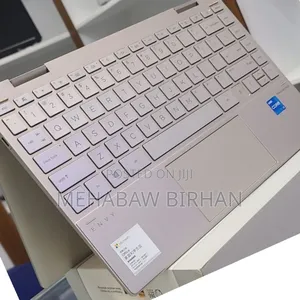 New Laptop HP Envy X360 8GB Intel Core I5 SSD 512GB