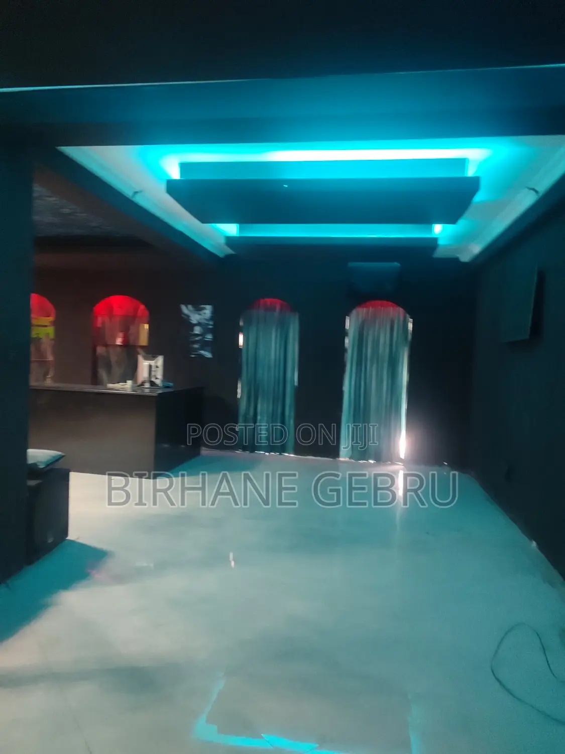 Complex Apartiment Rent for Lounge.Resturant Cafe and Other