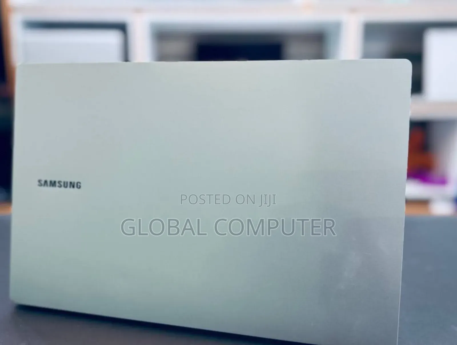 New Samsung Galaxy Book3 Pro 360 16" 16GB Intel Core I7 SSD 512GB