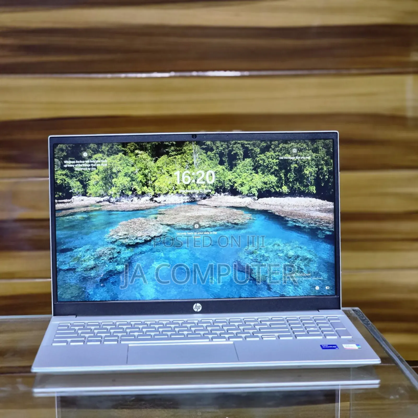 New Laptop HP Pavilion 15 8GB Intel Core I5 SSD 512GB