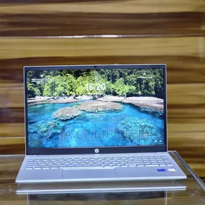 New Laptop HP Pavilion 15 8GB Intel Core I5 SSD 512GB