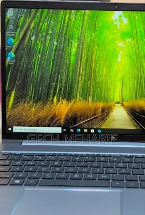New Laptop HP ZBook Firefly G8 16GB Intel Core I7 SSD 512GB