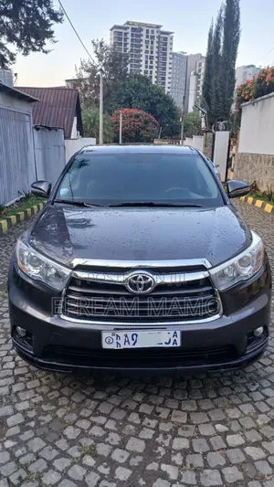 Toyota Highlander 2015 Gray