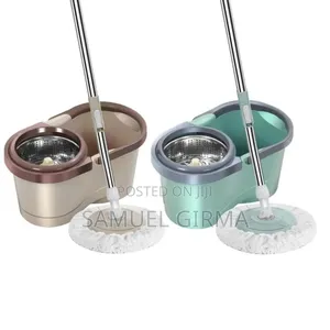 4 ጎማ የተገጠመለት Spin Mop 360° Microfiber Mop