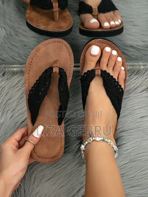 Shien Women Sandals. Size 36