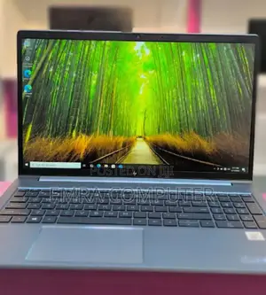 New Laptop HP Zbook Studio G7 32GB Intel Core I7 SSD 1T