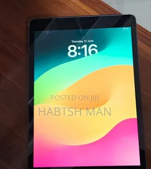 New Apple iPad 10.2 (2019) 256 GB Silver