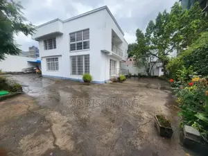 Furnished 4bdrm Villa in Bole for rent