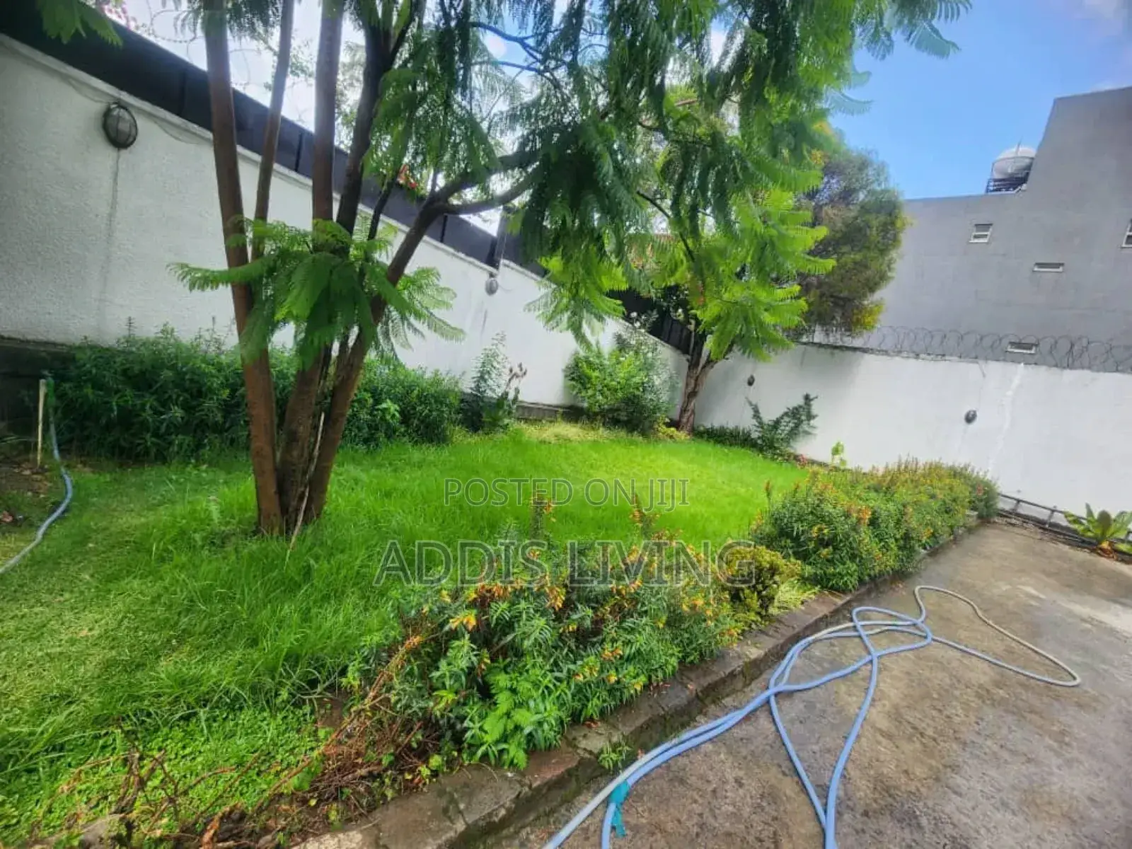 Furnished 4bdrm Villa in Bole for rent
