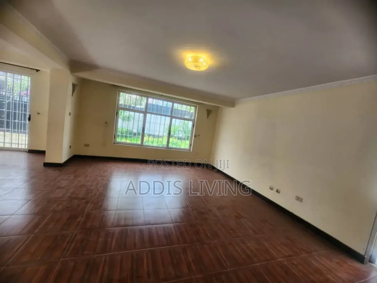 Furnished 4bdrm Villa in Bole for rent