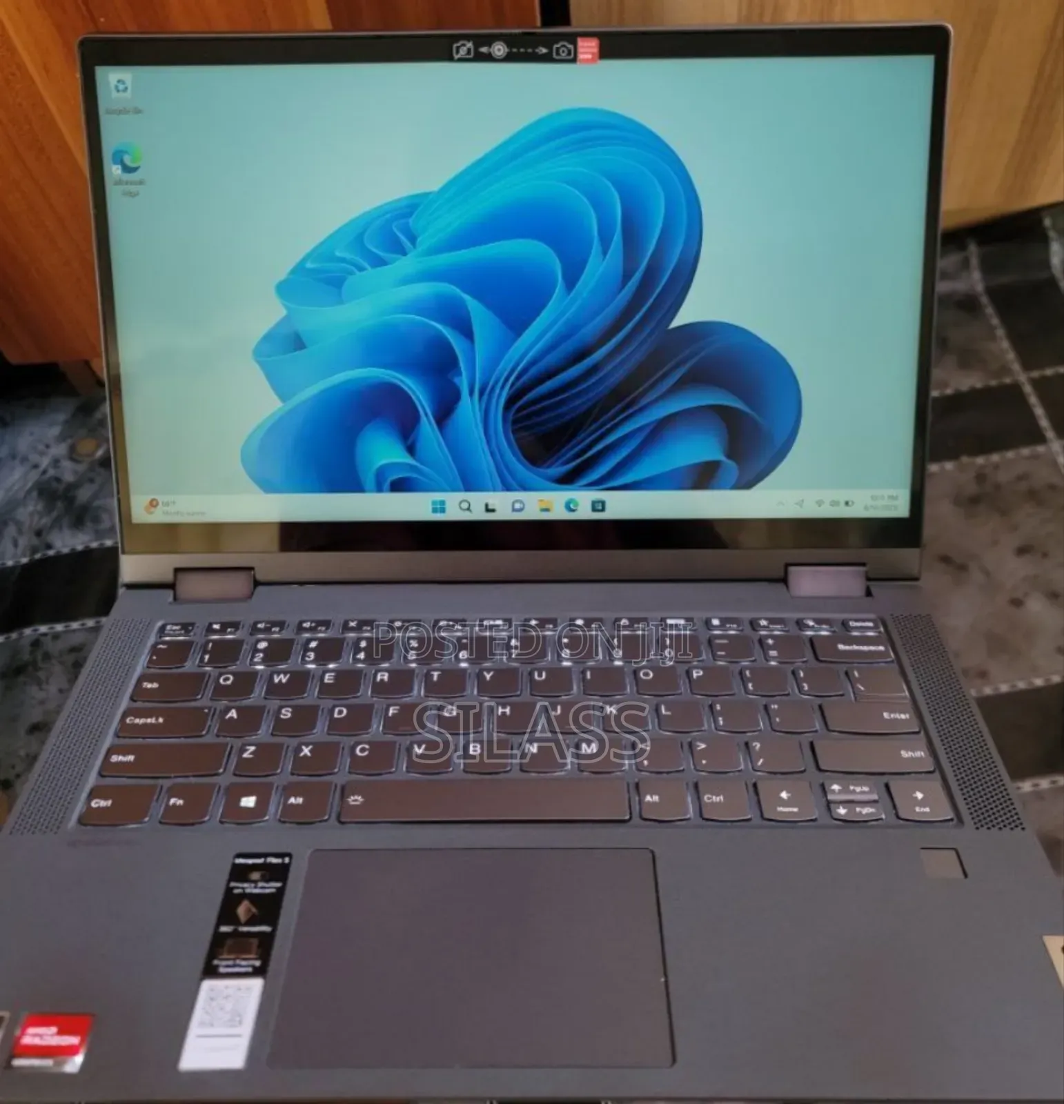New Laptop Lenovo Flex 5 16GB AMD Ryzen 7 SSD 512GB