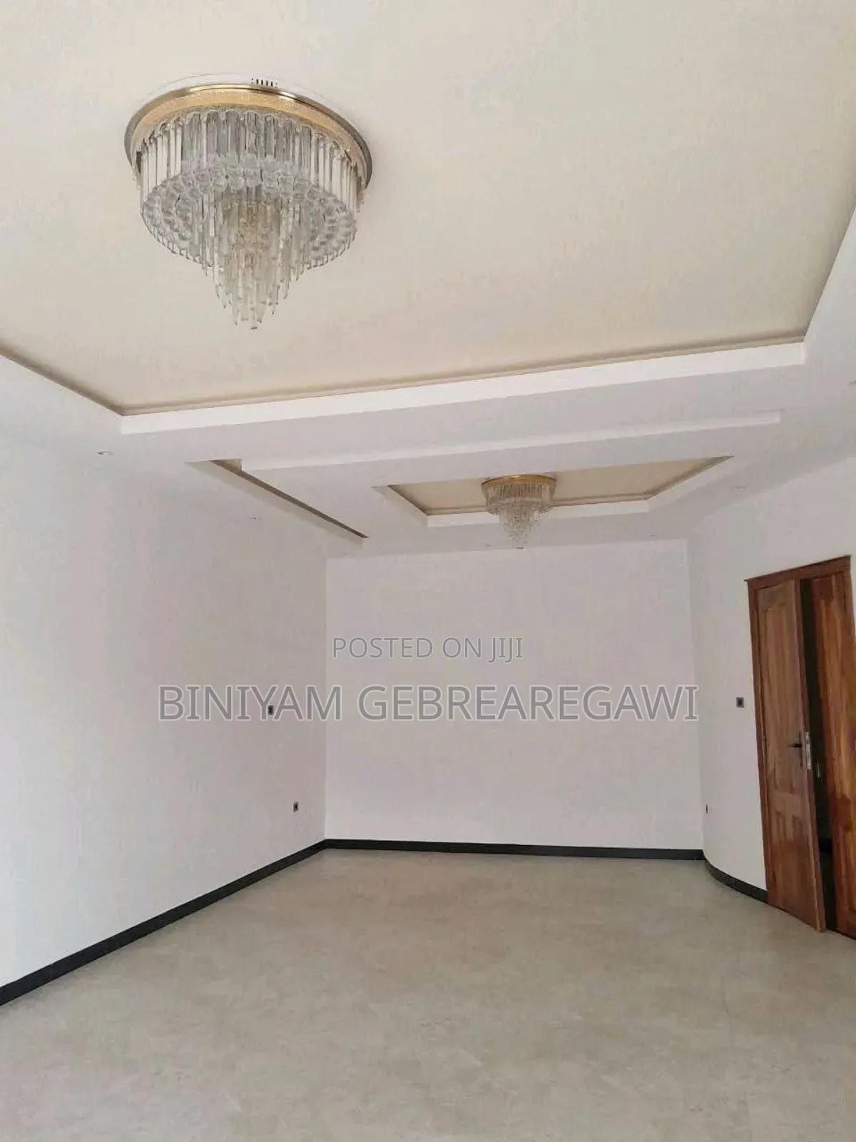 5bdrm Villa in House, Yeka for rent