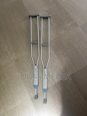 Underarm Crutches Are 1.8 KGS (Pair).Crutches督ئkranch