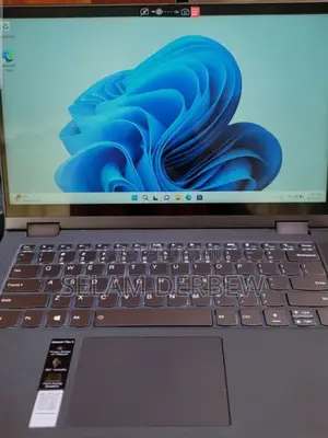 New Laptop Lenovo IdeaPad Flex 15 16GB AMD Ryzen 7 SSD 512GB