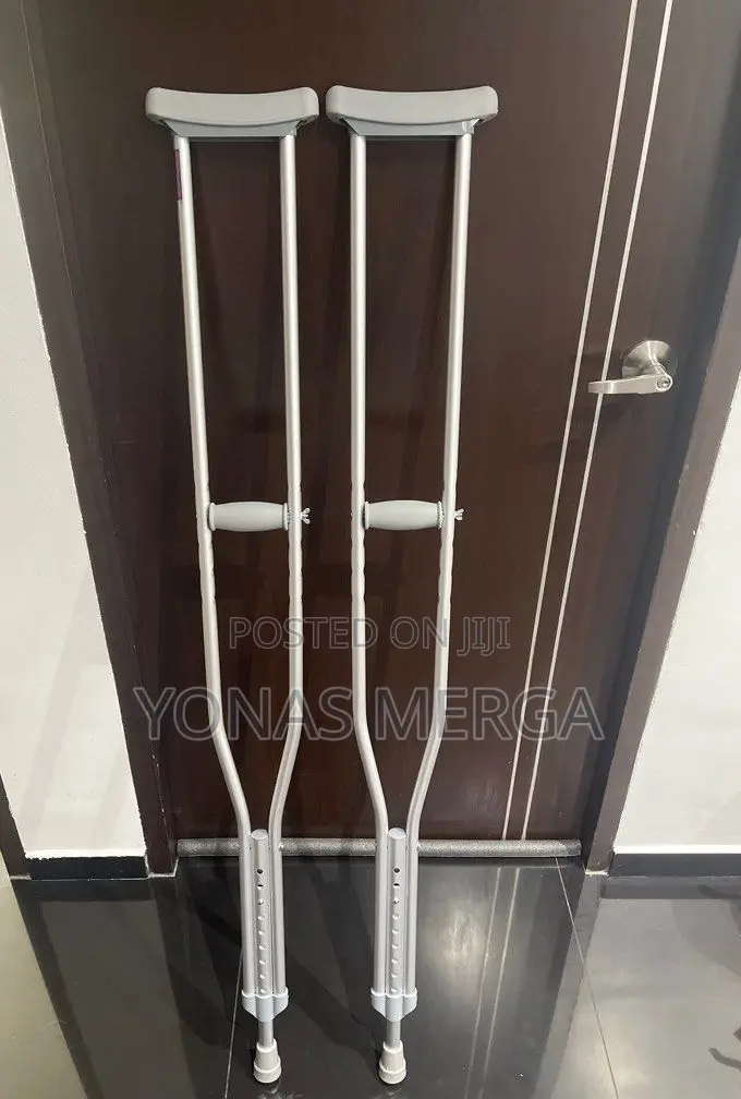 Crutches: Crafted From Lightweight Stainless