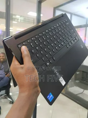 New Laptop Lenovo Yoga 9i 16GB Intel Core I7 SSD 512GB