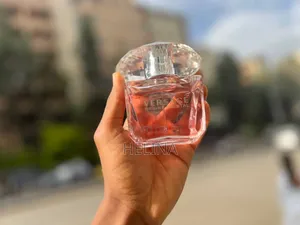 Versace Perfume: ሽቶሽ ስላንቺ ብዙ ይናገራል