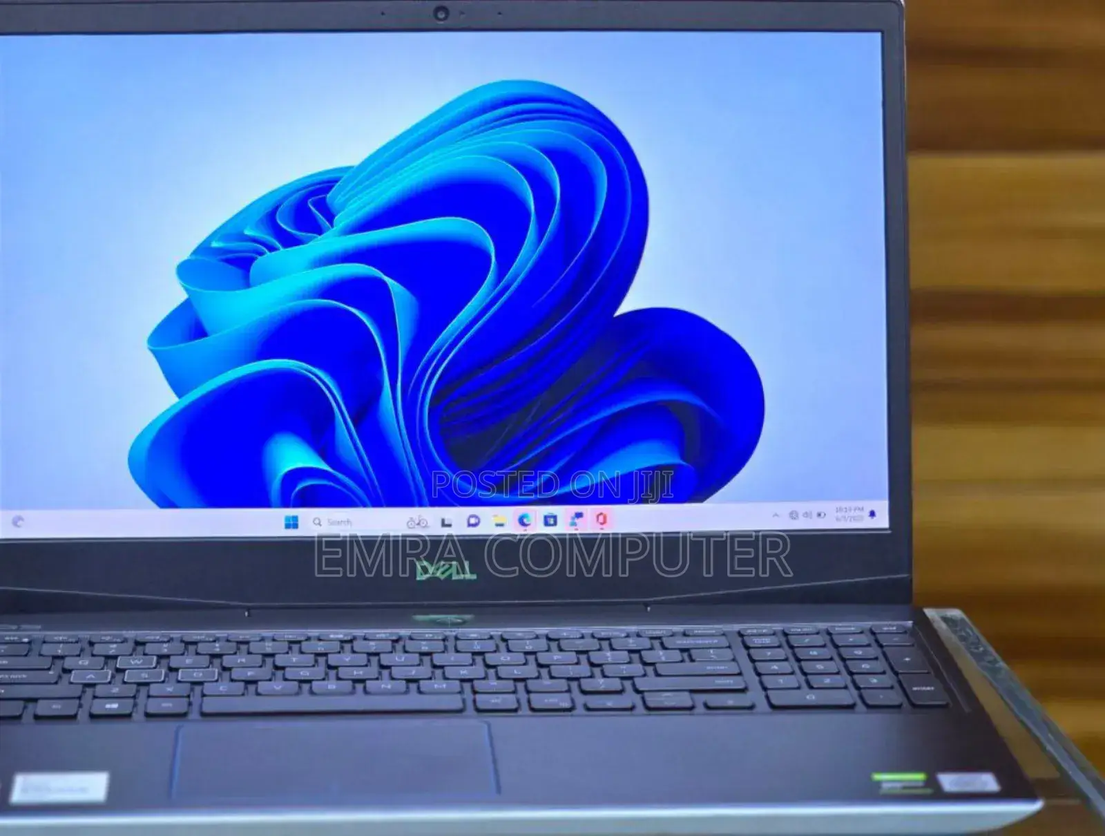 New Laptop Dell 16GB Intel Core I7 SSD 512GB