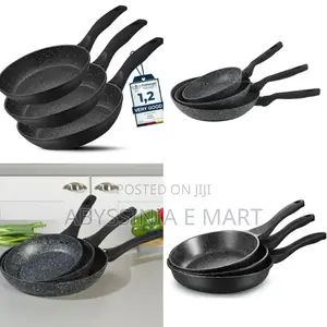 Momcoc Non Stick Fraying Pan