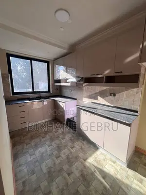 3bdrm Apartment in Apartiment, Bole for rent