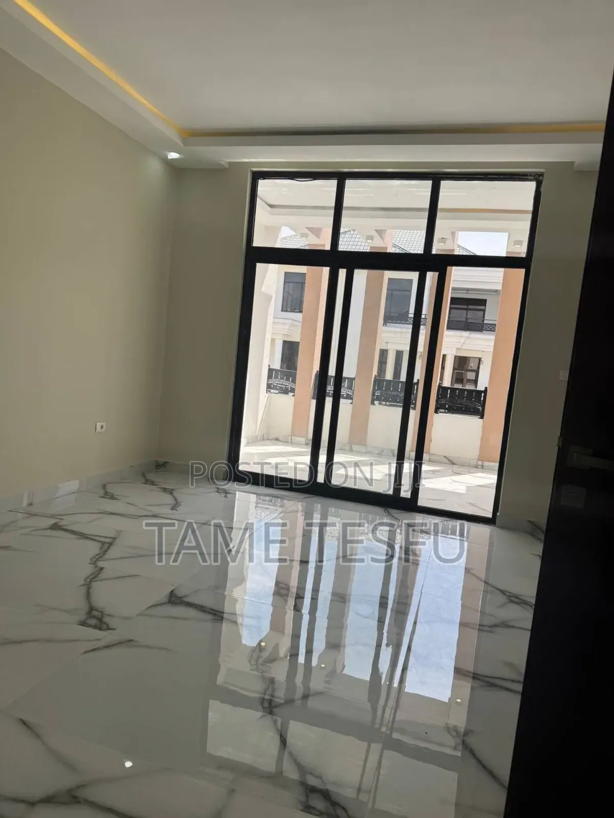 Furnished 6bdrm House in Hayat, Bole for sale