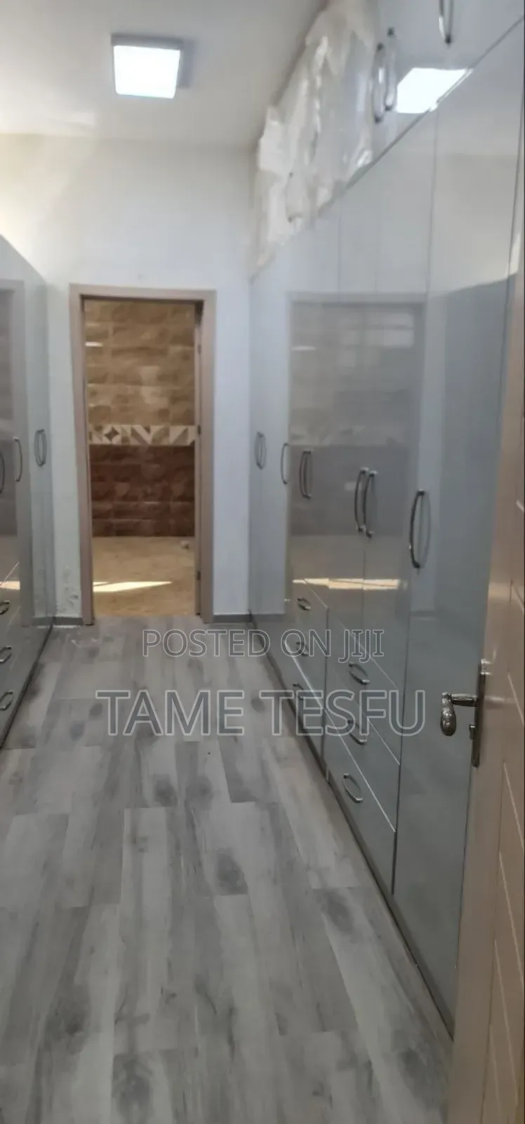 Furnished 6bdrm House in Hayat, Bole for sale