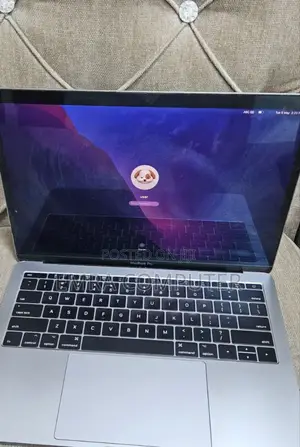 New Laptop Apple MacBook Pro 2017 16GB Intel Core I5 SSD 256GB