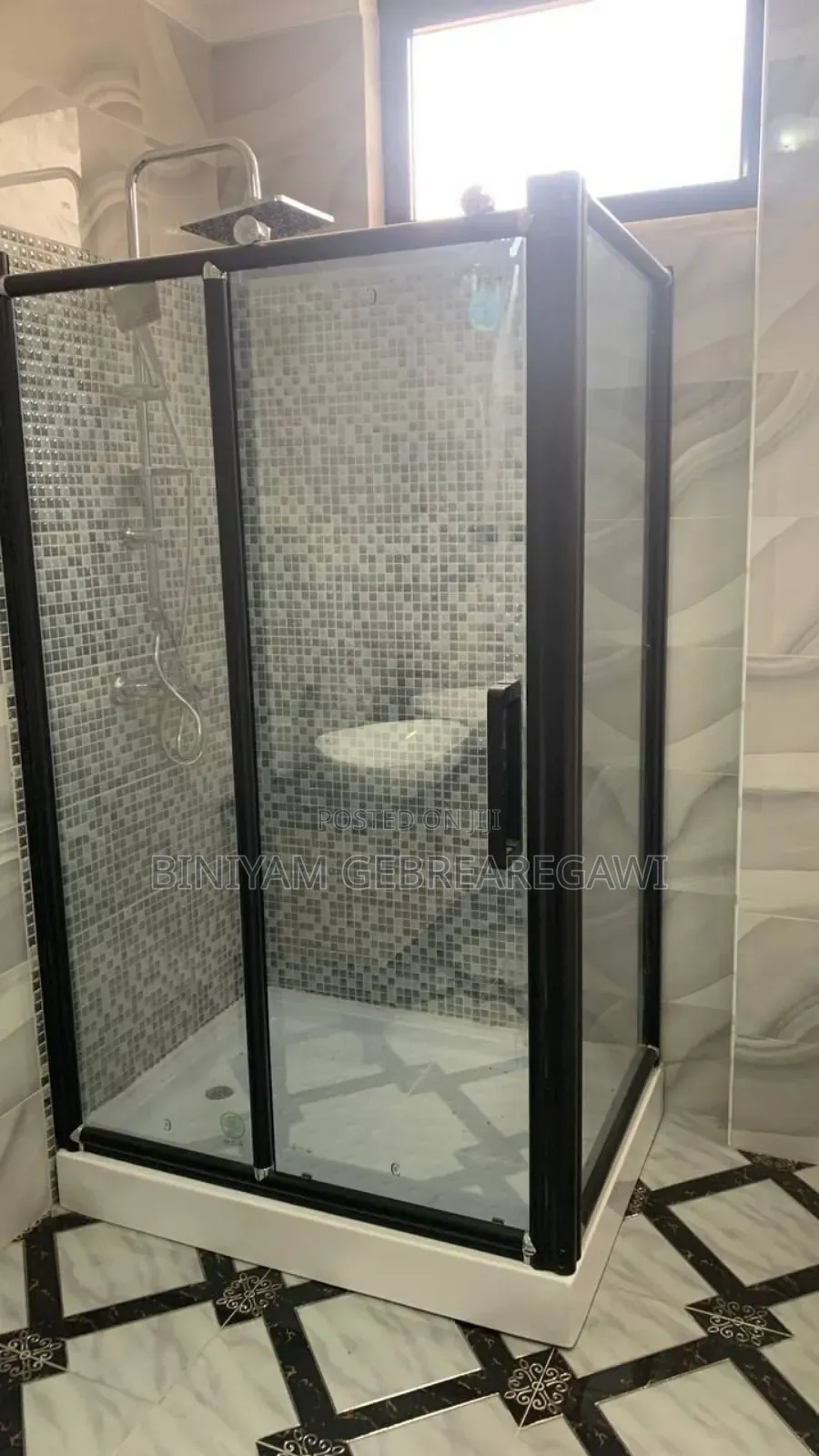 7bdrm House in G+3, Yeka for rent