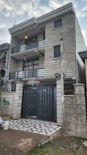 Furnished 6bdrm House in አካክሮስ አካባቢ, Oromia-Finfinne for sale