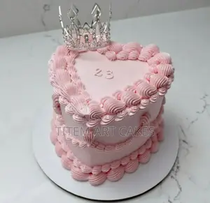 Birthday Cake With Crown