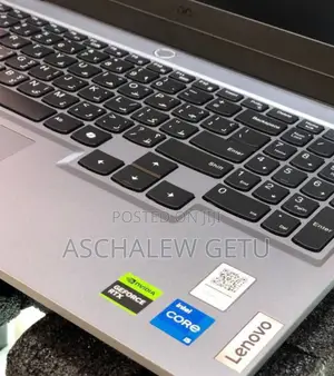 New Laptop Lenovo LOQ 15IRH8 16GB Intel Core I5 SSD 512GB