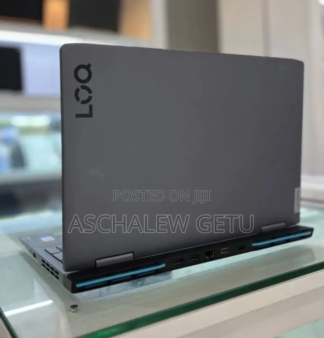 New Laptop Lenovo LOQ 15IRH8 16GB Intel Core I5 SSD 512GB