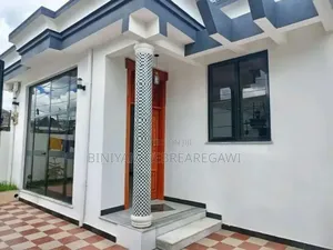 5bdrm Villa in House, Yeka for rent