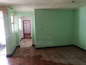3bdrm House in Bole for sale