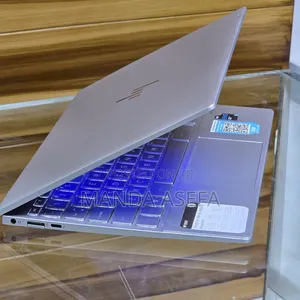 New Laptop HP Envy 14 8GB Intel Core I5 SSD 256GB