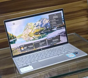 New Laptop HP Envy 14 8GB Intel Core I5 SSD 256GB