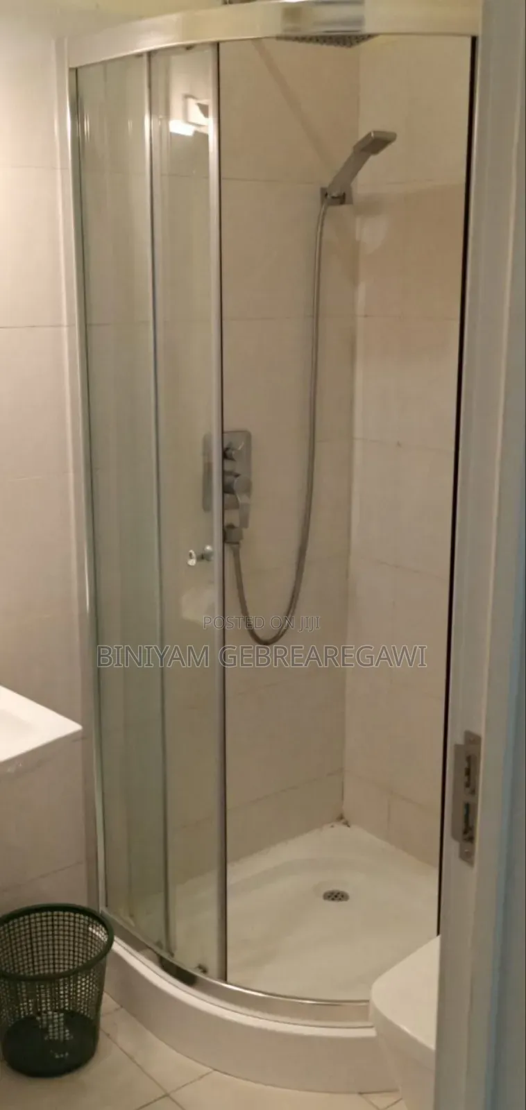 Furnished 1bdrm Apartment in Apartment, Yeka for rent