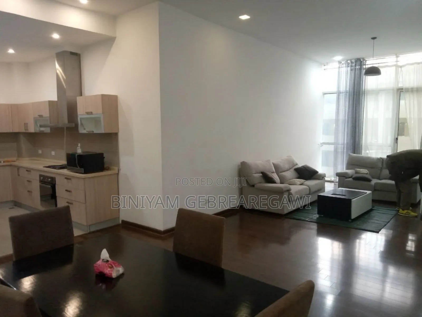 Furnished 1bdrm Apartment in Apartment, Yeka for rent