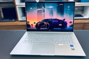 New Laptop HP Envy 17 32GB Intel Core I7 SSD 1T