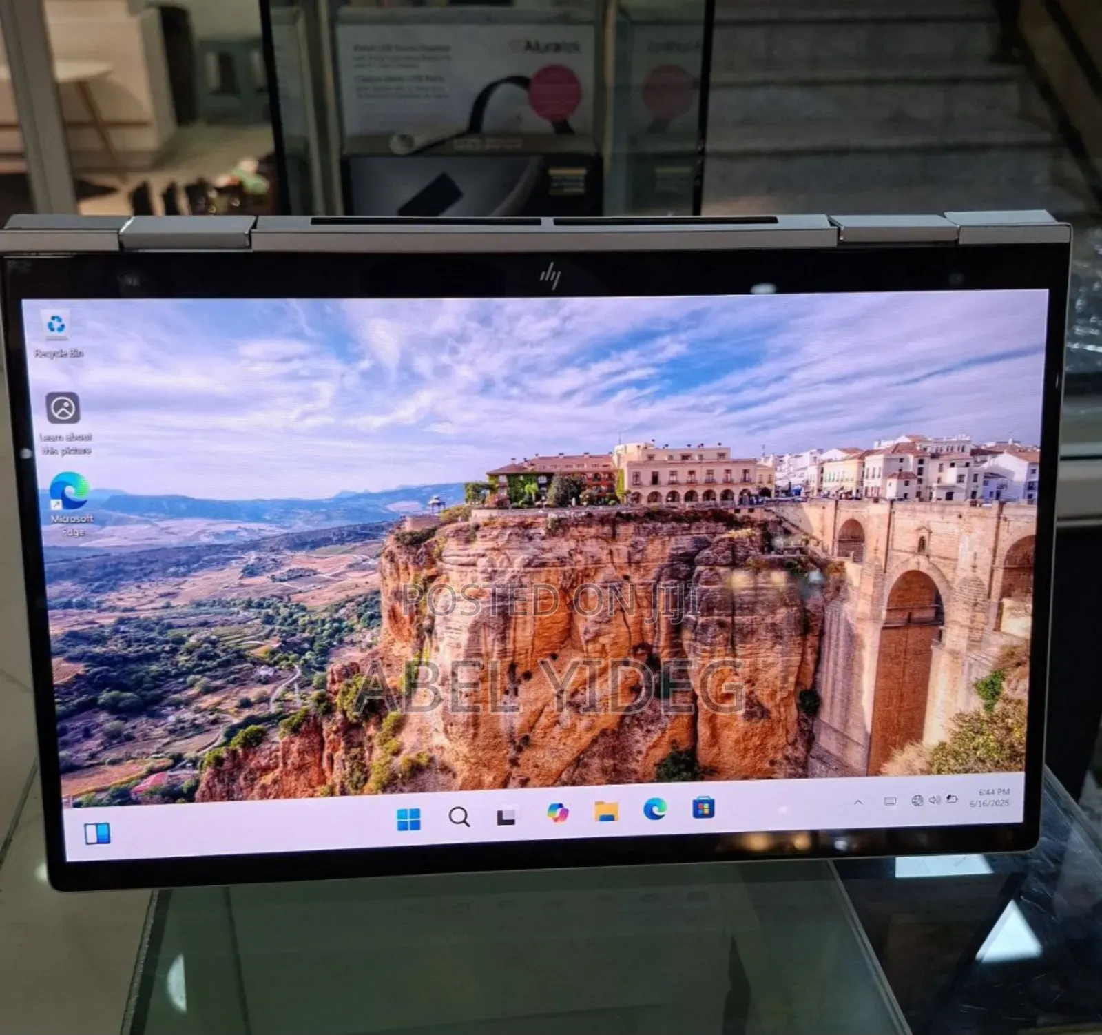New Laptop HP Envy X360 16GB Intel Core I7 SSD 1T